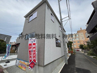 【外観】 | 明石市天文町2丁目　新築戸建２号棟　仲介手数料無料！ | 外観は落ち着いています