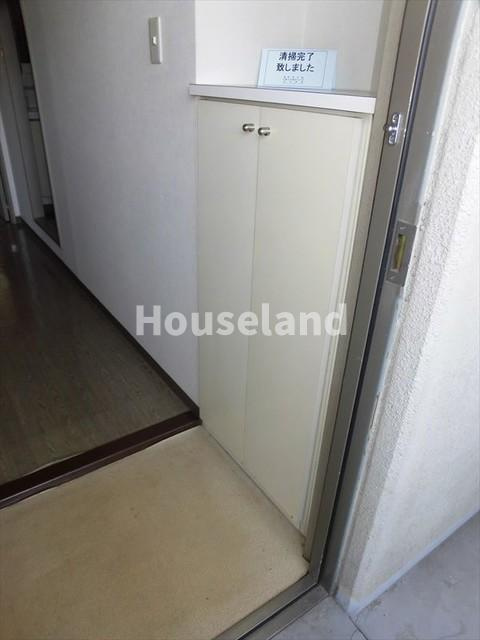 パティナＦの玄関