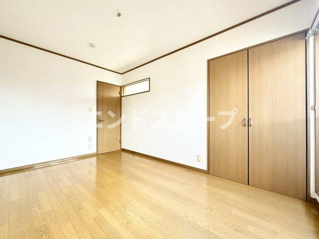 ウエストゲートホームⅢの洋室|高崎、前橋、伊勢崎エリアのお部屋探しはエンドスケープまで！お客様の理想お聞かせ下さい♪