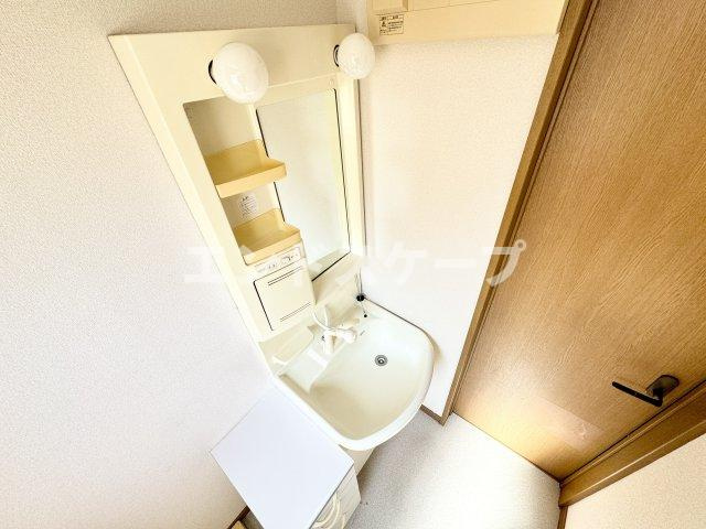 ウエストゲートホームⅢの洗面所|高崎、前橋、伊勢崎エリアのお部屋探しはエンドスケープまで！お客様の理想お聞かせ下さい♪