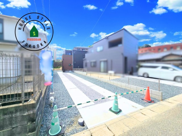 糸島市篠原西1丁目第2-2棟（2号棟）　の前面道路含む現地写真|見学の時間などお気軽にお問い合わせ下さい。