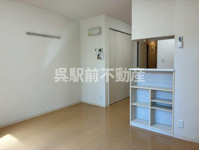 Elle Souriait m.n.kの居間・リビング