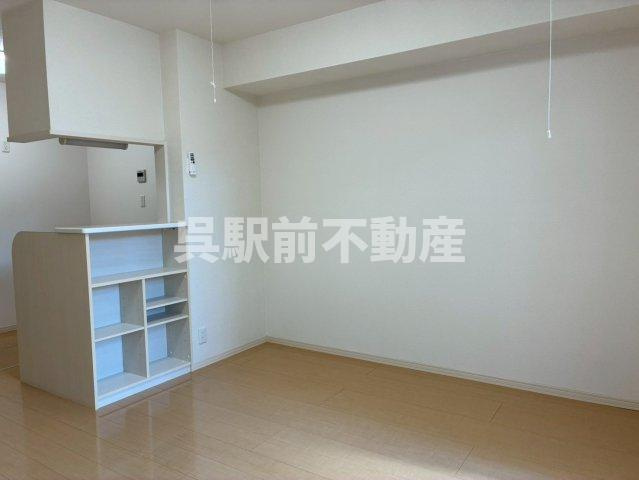 Elle Souriait m.n.kの居間・リビング