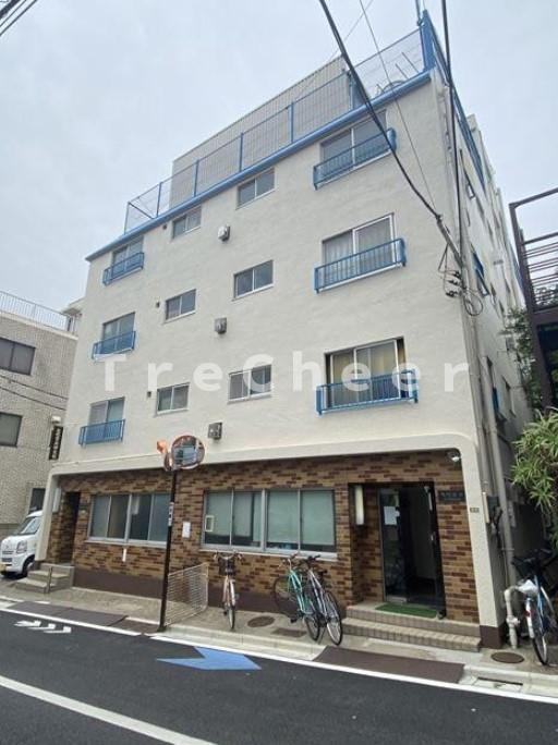 文化ビルの外観