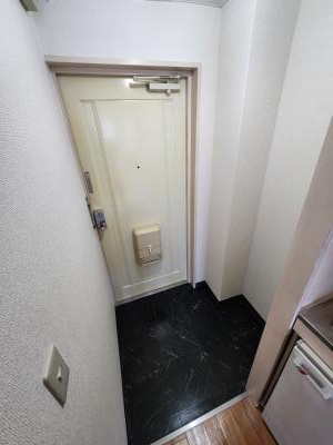 コーポ土山の玄関