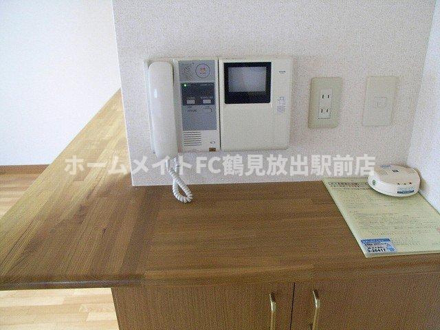 スカイタワー鶴見緑地のセキュリティ|TVモニターホン