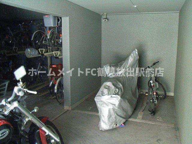 スカイタワー鶴見緑地のその他共用部分|駐輪場