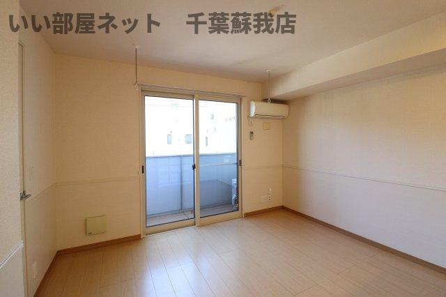 ベイヒルズの居間・リビング|ゆったりとしたリビングです