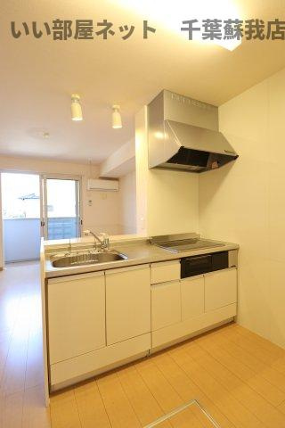 ベイヒルズのキッチン|お料理しやすいキッチンです