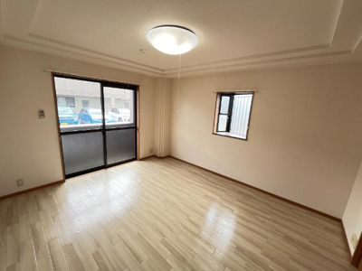 【内装】 | プレッソリーバＹ | 洋室