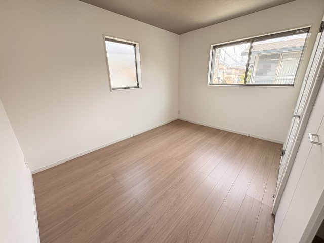 神戸市西区玉津町高津橋新築戸建の洋室