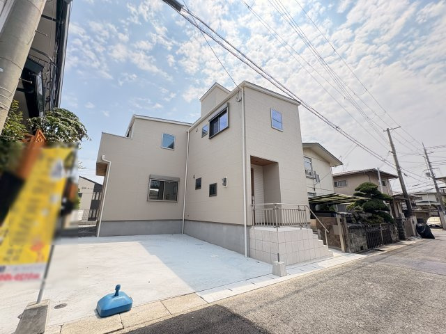 神戸市西区玉津町高津橋新築戸建の外観