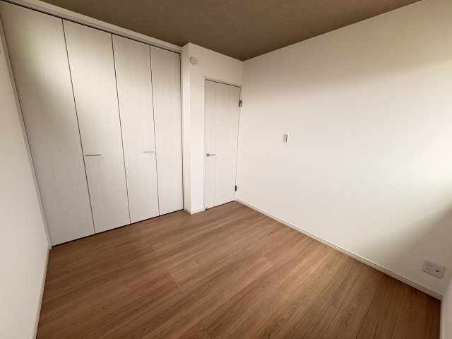 神戸市西区玉津町高津橋新築戸建の洋室