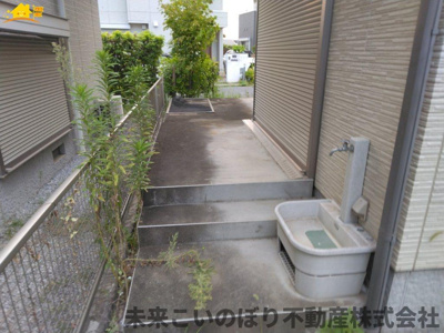 【庭】 | 幸手市栄中古戸建て | お庭のお手入れも楽々。プチ家庭菜園などにもオススメです！