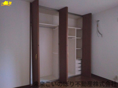 【収納】 | 幸手市栄中古戸建て | 各居室には十分な収納スペースを確保。お部屋全体を広々と使うことができます。