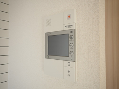 【セキュリティ】 | プレサンス松屋町ヴィゴラス | モニター付きインターホンです