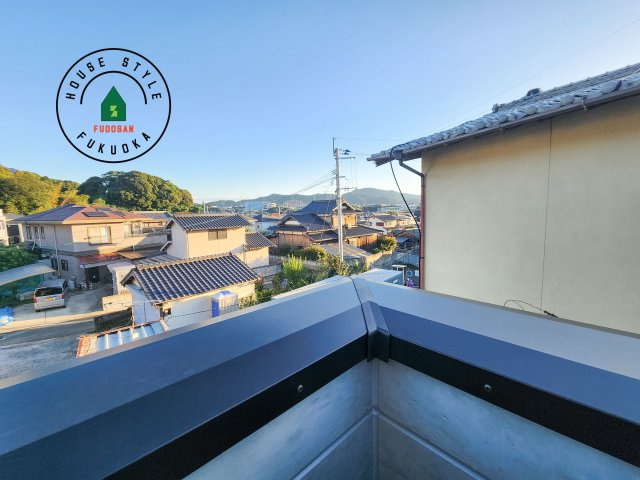 糟屋郡宇美町神武原1丁目第1-3棟（3号棟）　の展望|窓から緑が見える物件も魅力的です。