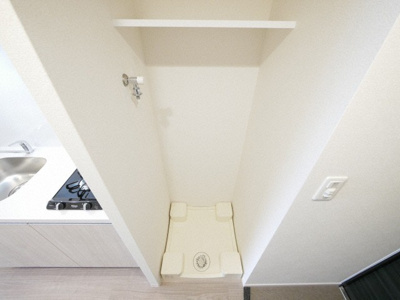 【設備】 | プレサンス長堀通グレイタス | 洗濯機置き場です