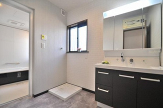 【洗面所】 | さいたま市北区本郷町　中古戸建