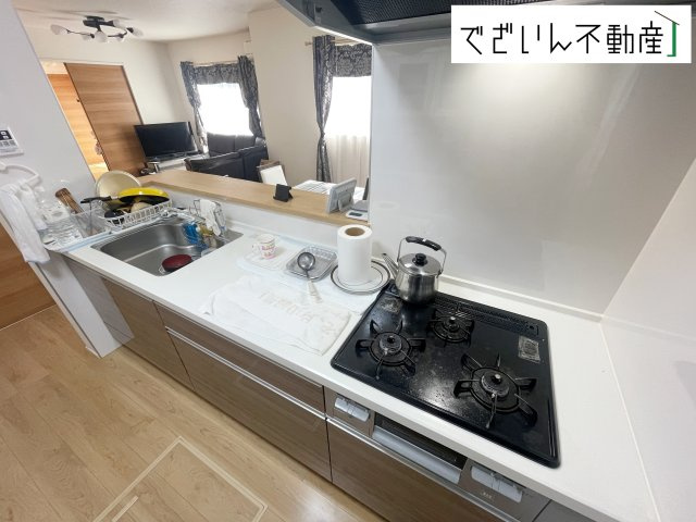 【キッチン】 | 深谷市上柴町東七丁目　中古住宅   | 現地(2025年8月撮影)