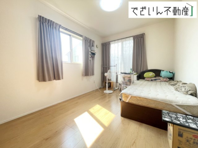 【洋室】 | 深谷市上柴町東七丁目　中古住宅   | 現地(2025年8月撮影)