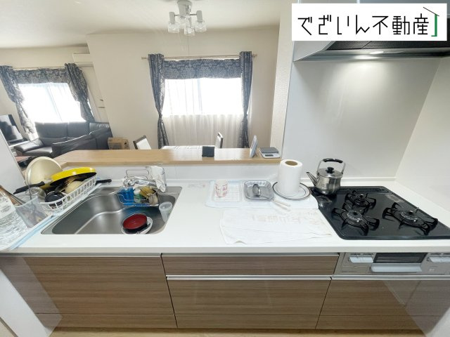 【キッチン】 | 深谷市上柴町東七丁目　中古住宅   | 現地(2025年8月撮影)