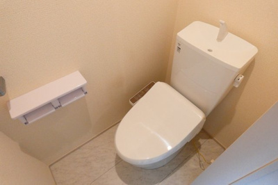 【トイレ】 | リーブルファイン羽村羽中 | 温水洗浄便座も付いております。