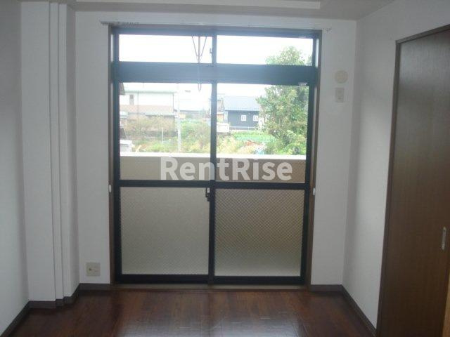 ビューティーハイム１３８のバルコニー|洋室(イメージ)