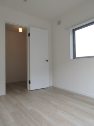 青梅市畑中3丁目　中古戸建の居間・リビング|6.0帖