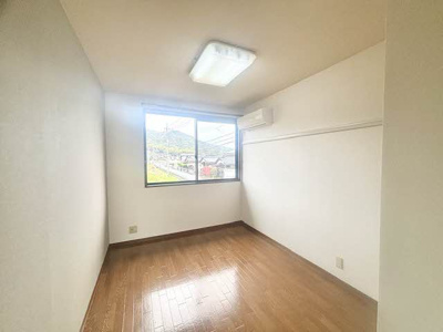 【洋室】 | クレインフィールドⅡ B棟