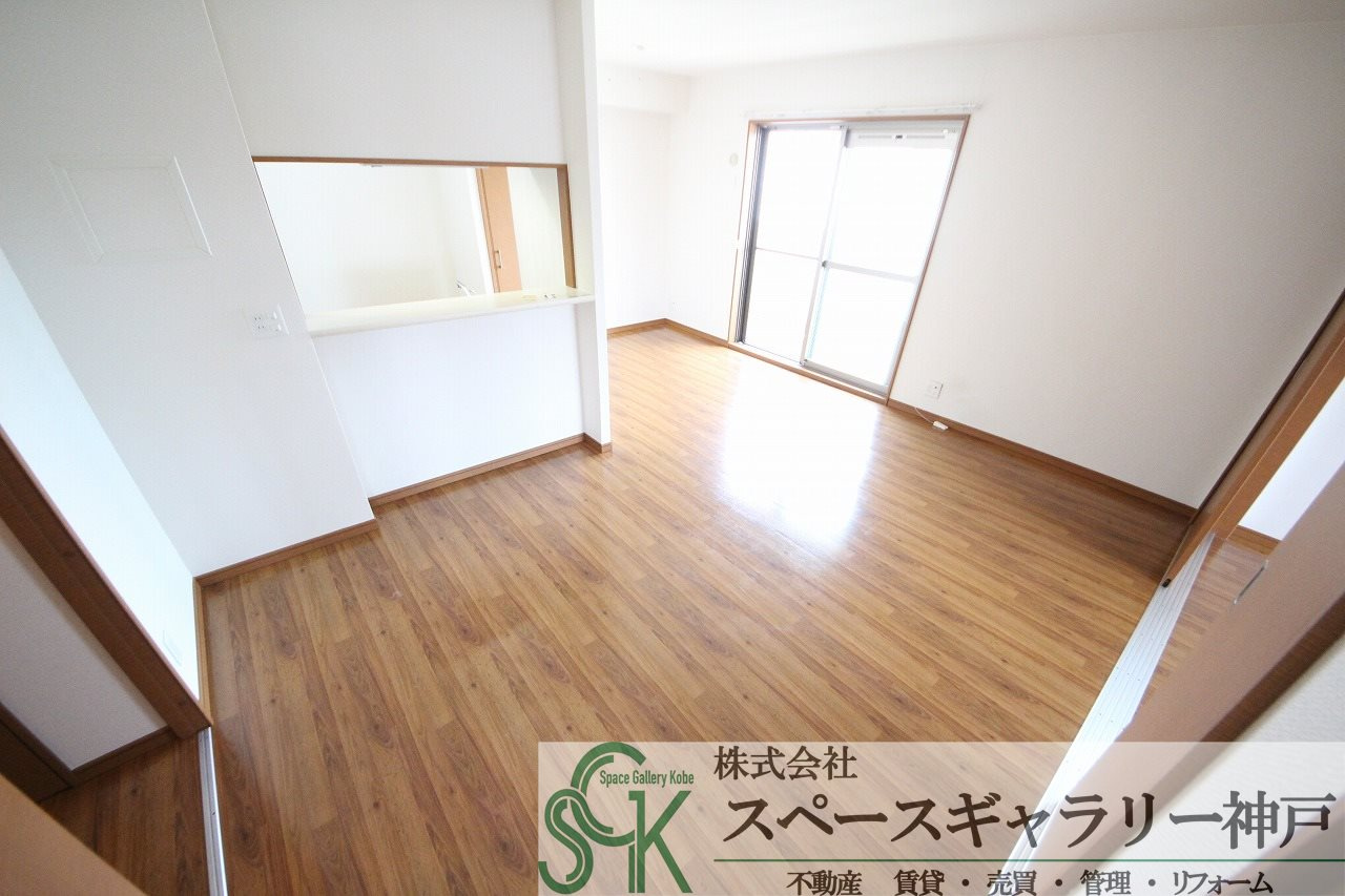 MTスクエアの居間・リビング|※お部屋により仕様が異なる場合があります※