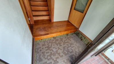 【玄関】 | 物部１丁目１４１－１０戸建