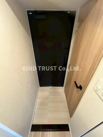 S-RESIDENCE天満橋arの玄関|明るい玄関です