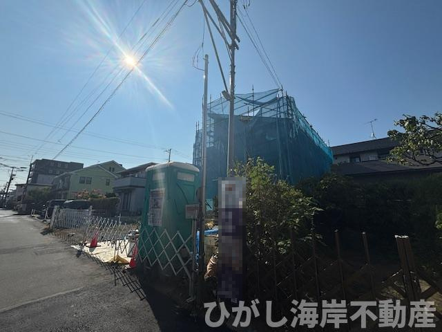 藤沢市辻堂元町5丁目　新築戸建　全2棟の外観|8月24日撮影　建築中　現地外観