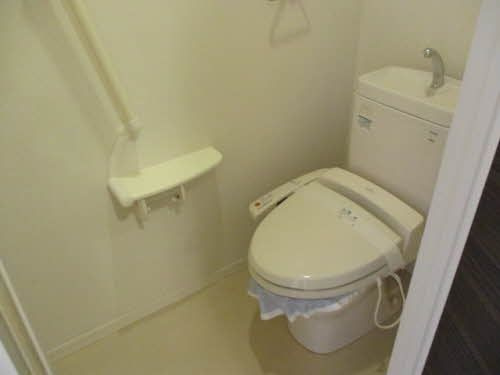 シャーメゾンひまわりのトイレ