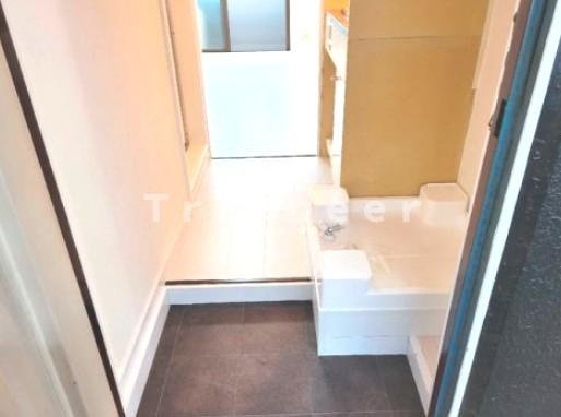 リバティハウスの玄関