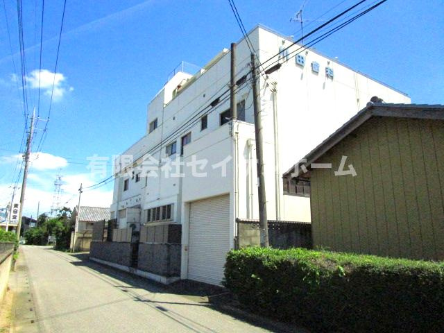 深谷市中瀬　中古店舗併用住宅