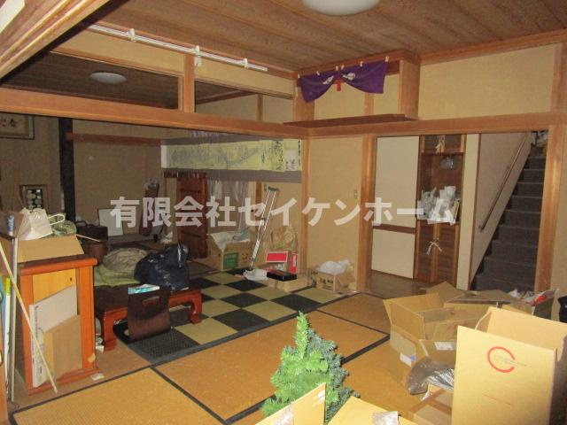 深谷市中瀬　中古店舗併用住宅の和室