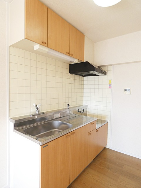 扶桑ハイツ１のキッチン|お料理しやすいキッチンです