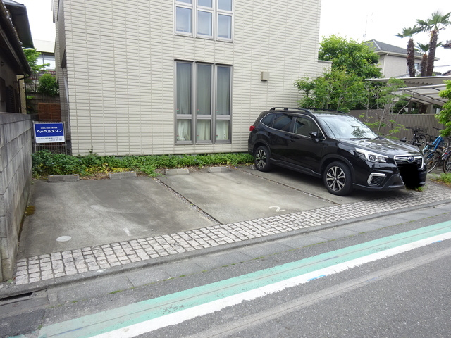 Ｒａｆｆｉｎｅ本太の駐車場|★駐車場★