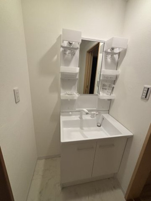 【洗面所】 | チサンマンション鶴瀬 | コンパクトで使いやすい洗面所