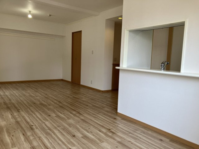 【居間・リビング】 | チサンマンション鶴瀬 | ゆったり過ごせる居間です