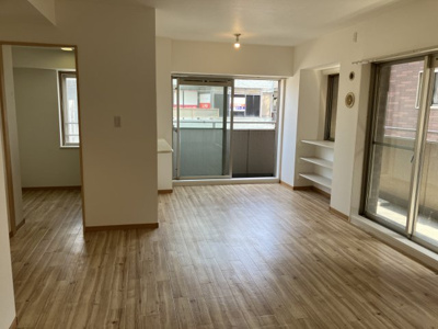 【居間・リビング】 | チサンマンション鶴瀬 | ゆったり過ごせるリビングです