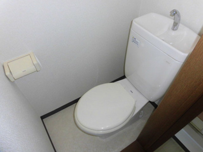 【トイレ】 | エクセレント上新6 | 清潔感のあるトイレです。