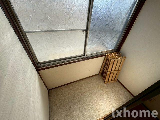 鳥飼下3丁目テラスハウスの玄関