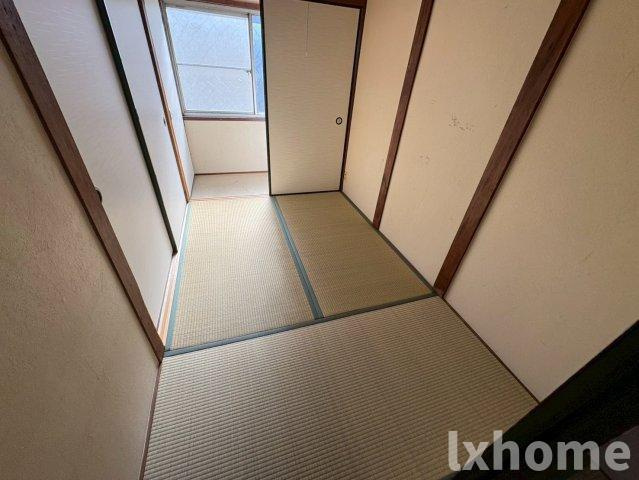 鳥飼下3丁目テラスハウスの和室