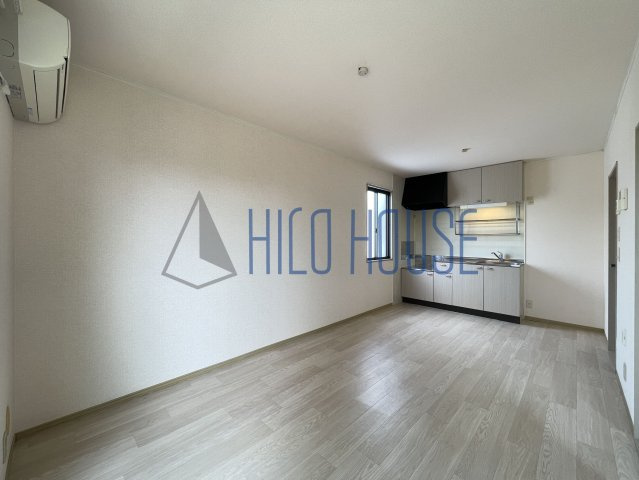 トルペプラザの居間・リビング