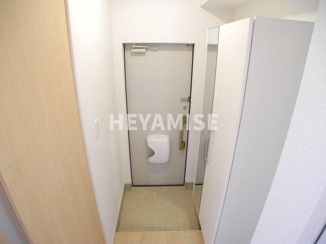 シャルマン　アースリーBの玄関|※室内画像は類似物件のもの