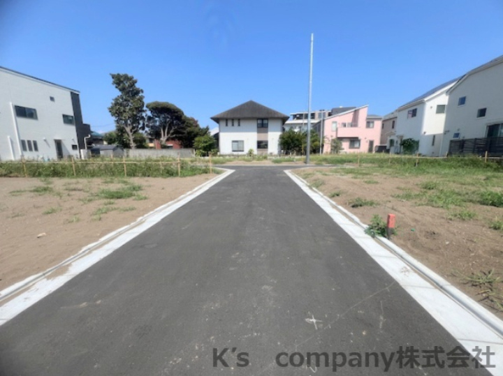 藤沢市鵠沼海岸3丁目　建築条件なし　売地　区画４の前面道路含む現地写真|前面道路の様子です◇