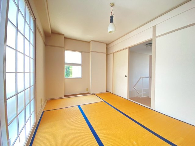 ヴィラ春日丘の寝室